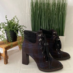 Sam Edelman  Booties Size 8